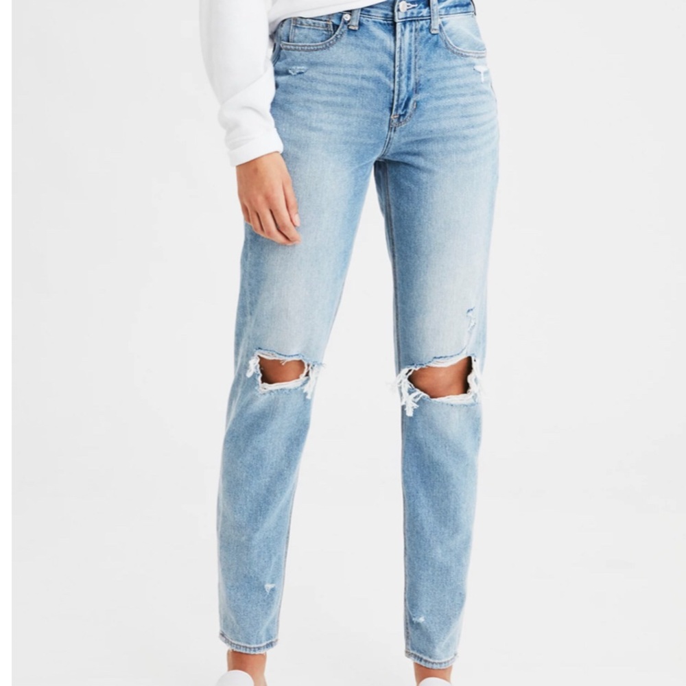 American Eagle Mom Jeans